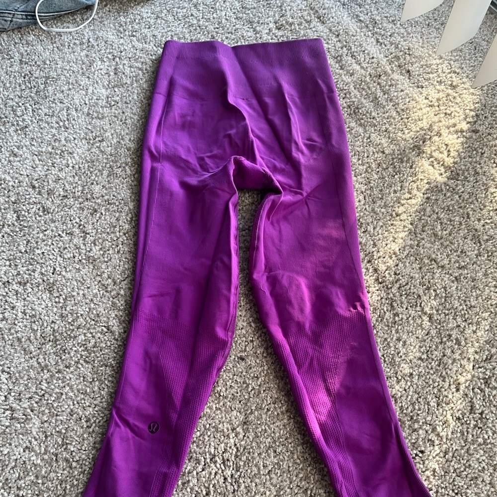 Purple lululemon leggings
